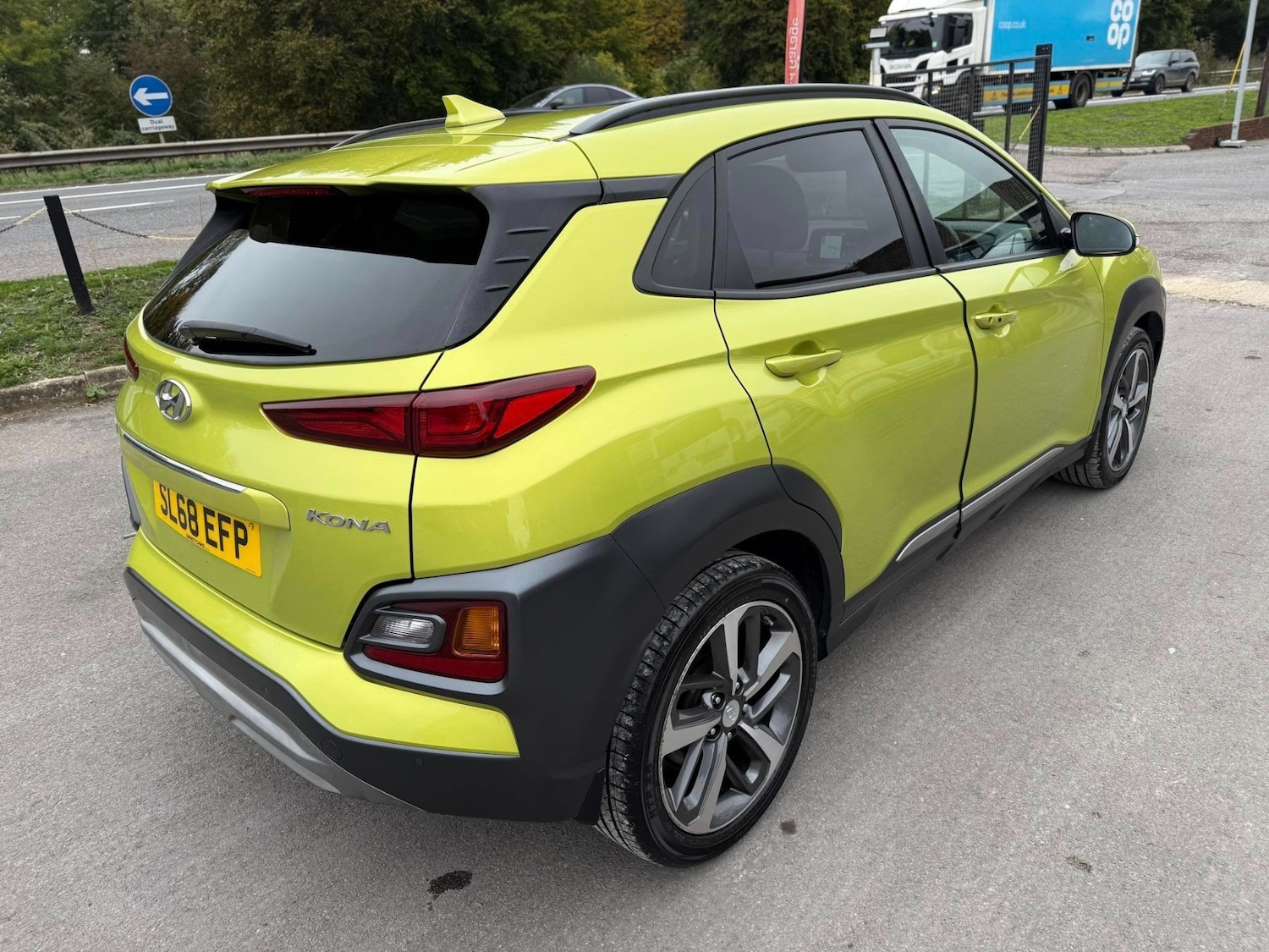 Used Hyundai KONA 2018 for sale - 76276056: Photo 6