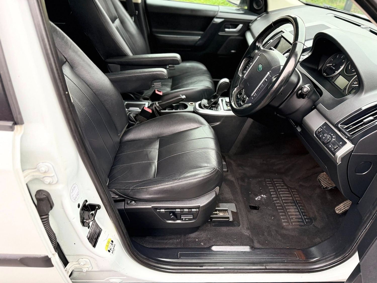 Used Land Rover Freelander 2010 for sale - 76958485: Photo 14