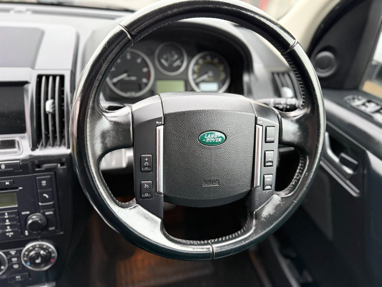 Used Land Rover Freelander 2010 for sale - 76958485: Photo 21