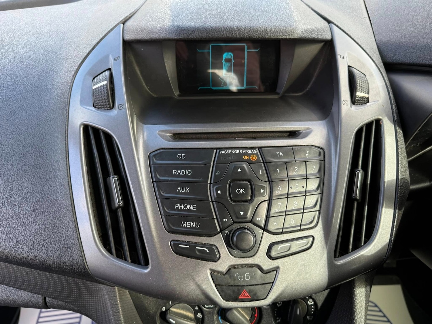 Used Ford Tourneo Connect 2015 for sale - 78013043: Photo 21