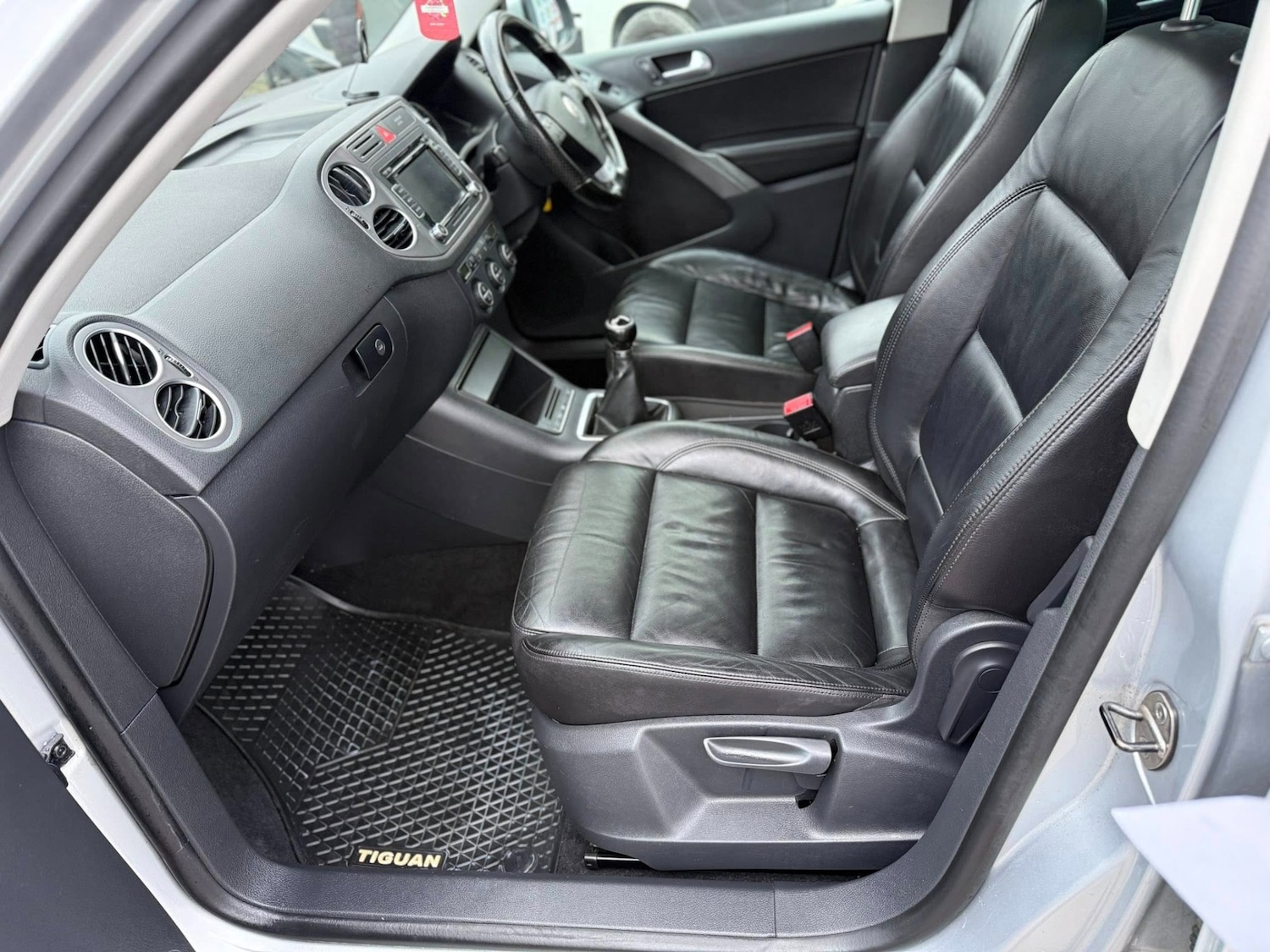 Used Volkswagen Tiguan 2009 for sale - 77261451: Photo 16