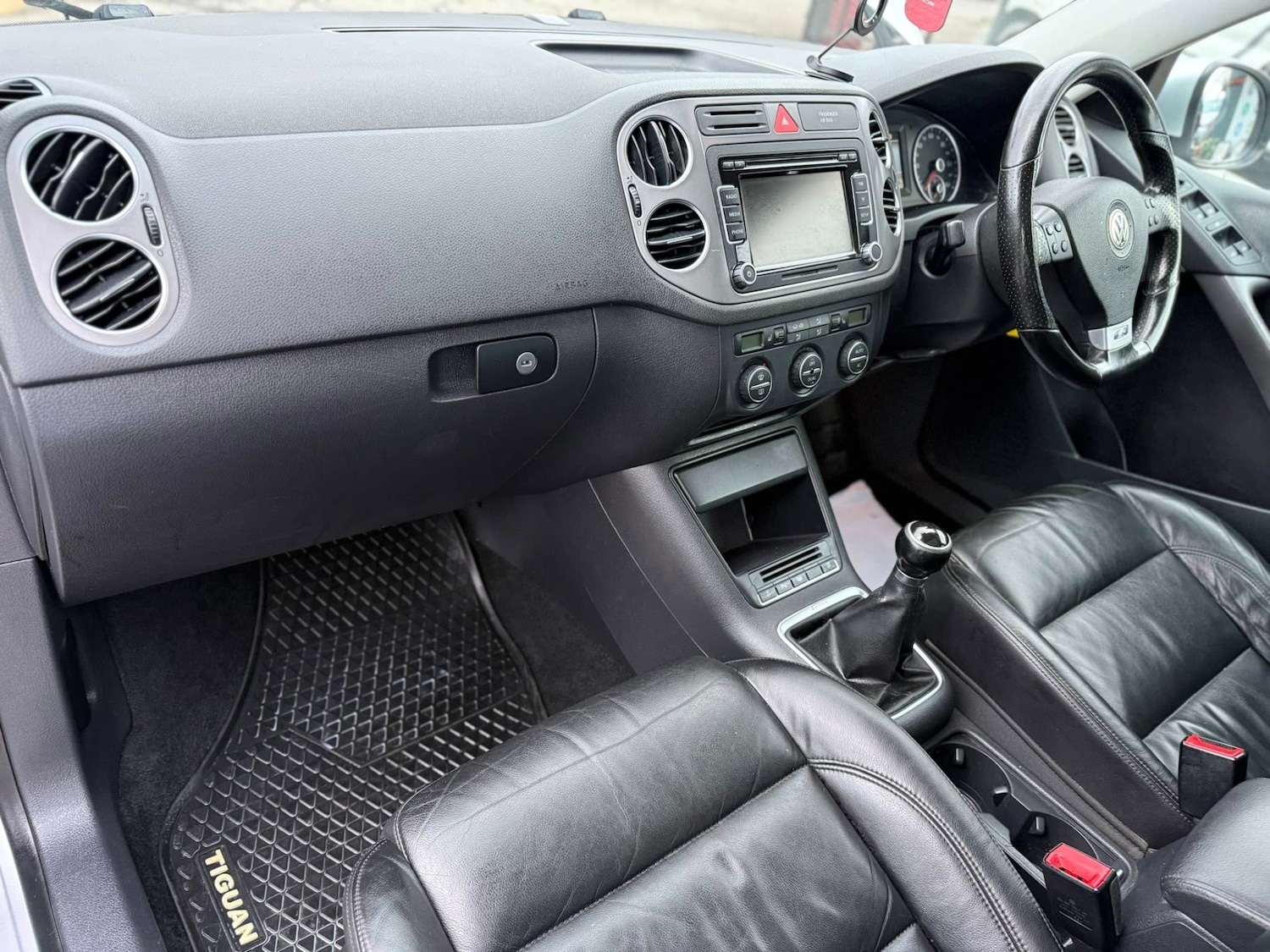 Used Volkswagen Tiguan 2009 for sale - 77261451: Photo 17