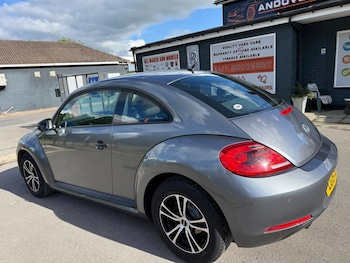 Used Volkswagen Beetle 2015 for sale - 78864488: Photo