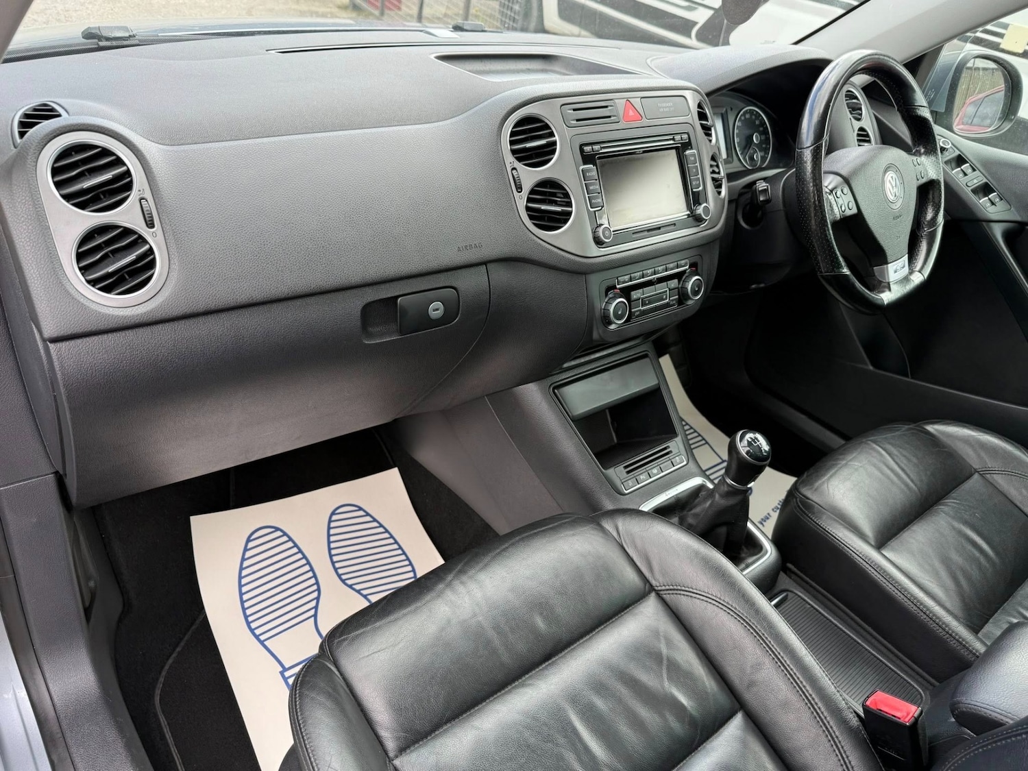 Used Volkswagen Tiguan 2010 for sale - 78066812: Photo 22