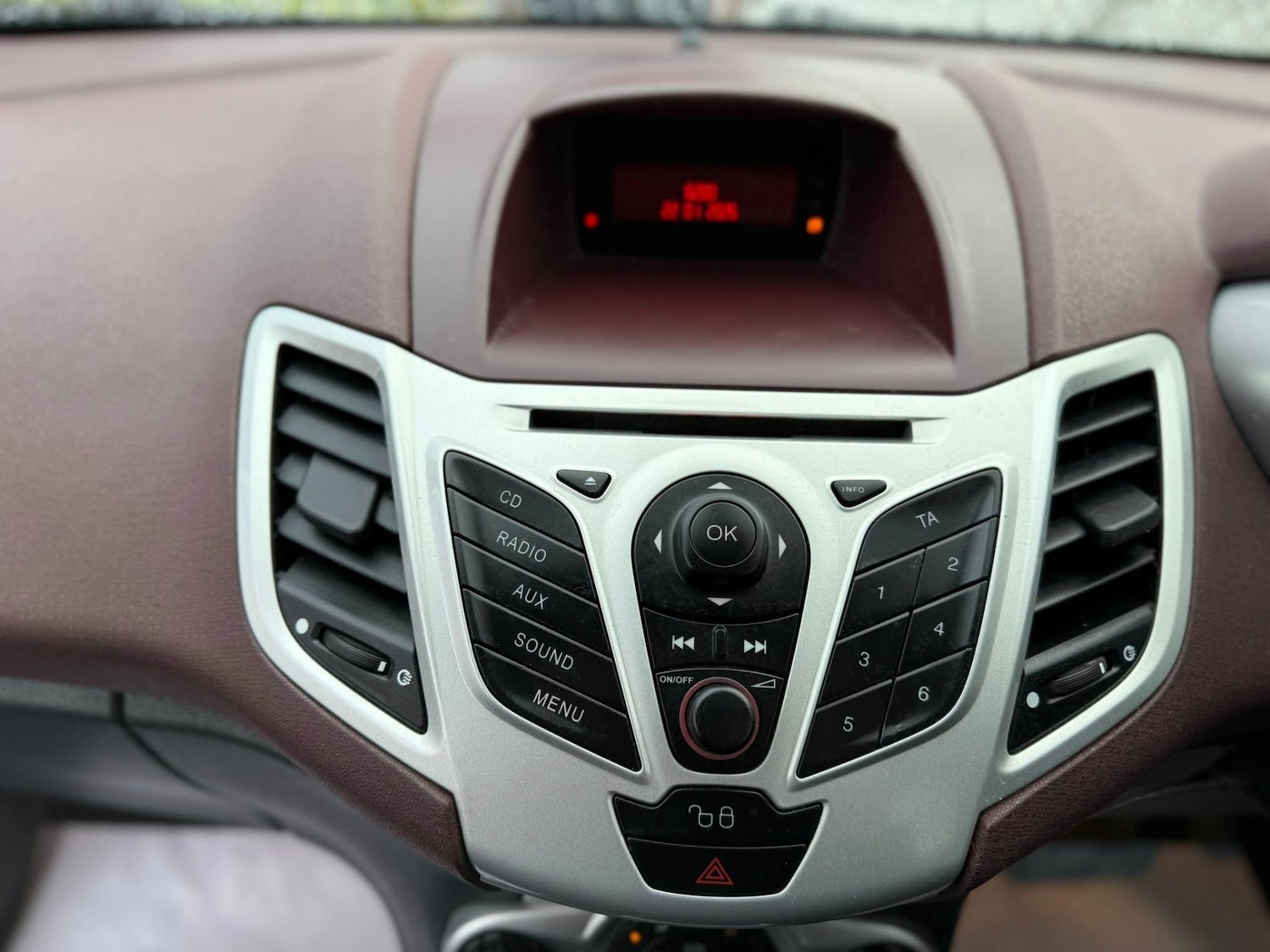 Used Ford Fiesta 2009 for sale - 77283959: Photo 23