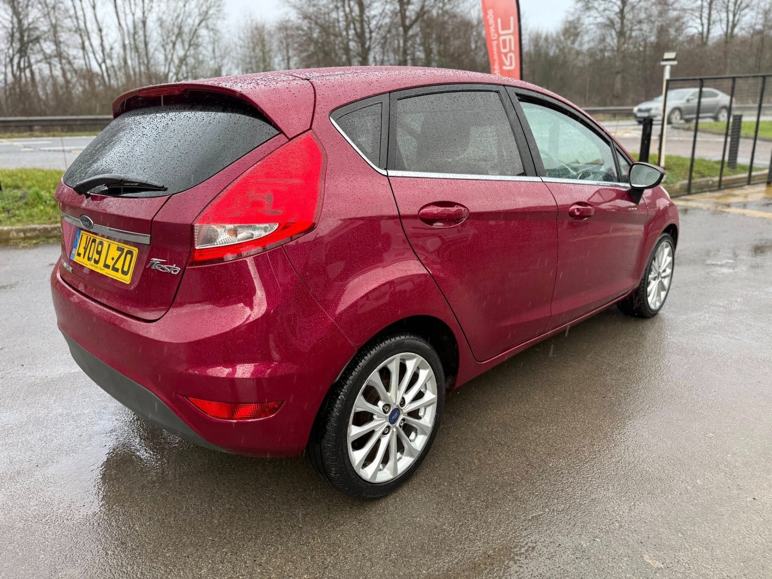 Used Ford Fiesta 2009 for sale - 77283959: Photo 6