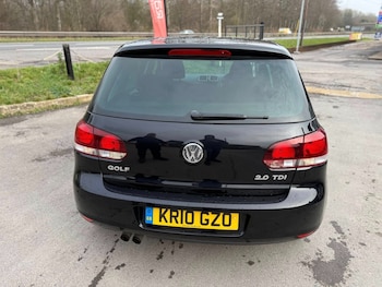 Used Volkswagen Golf 2010 for sale - 77324676: Photo