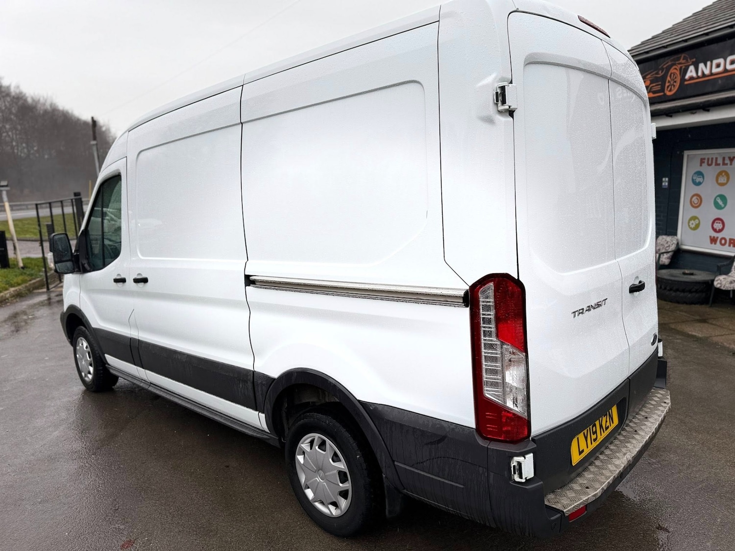 Used Ford Transit 2019 for sale - 77179881: Photo 3