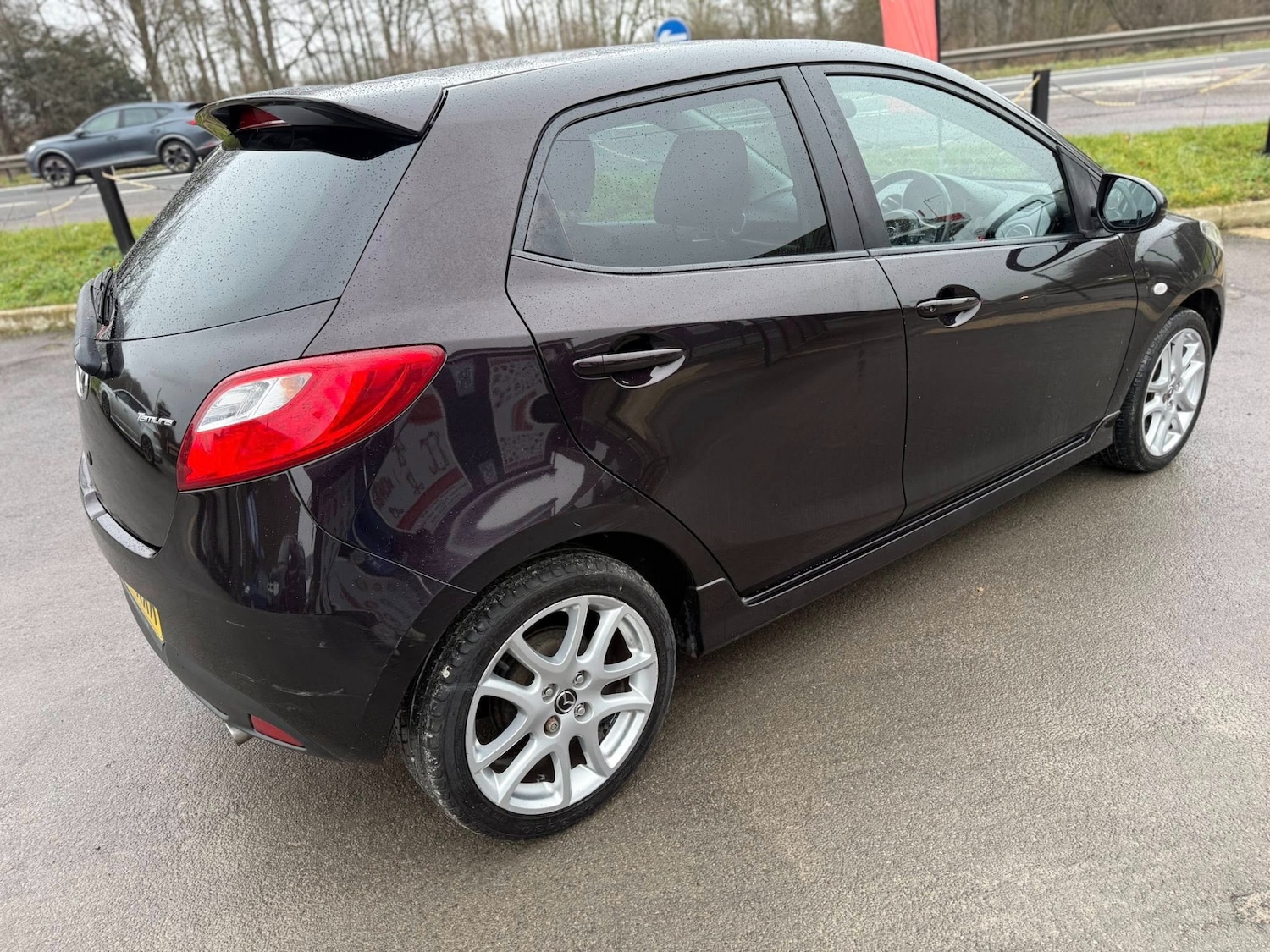 Used Mazda Mazda2 2013 for sale - 77240371: Photo 6