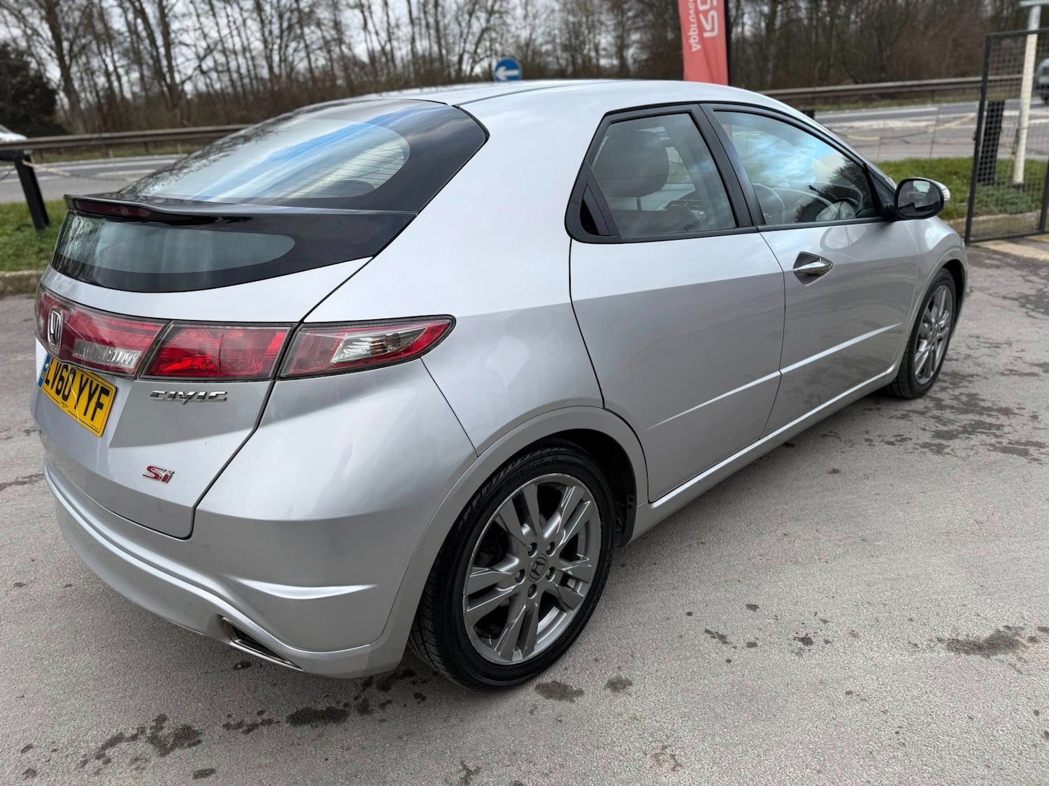 Used Honda Civic 2010 for sale - 77261238: Photo 5