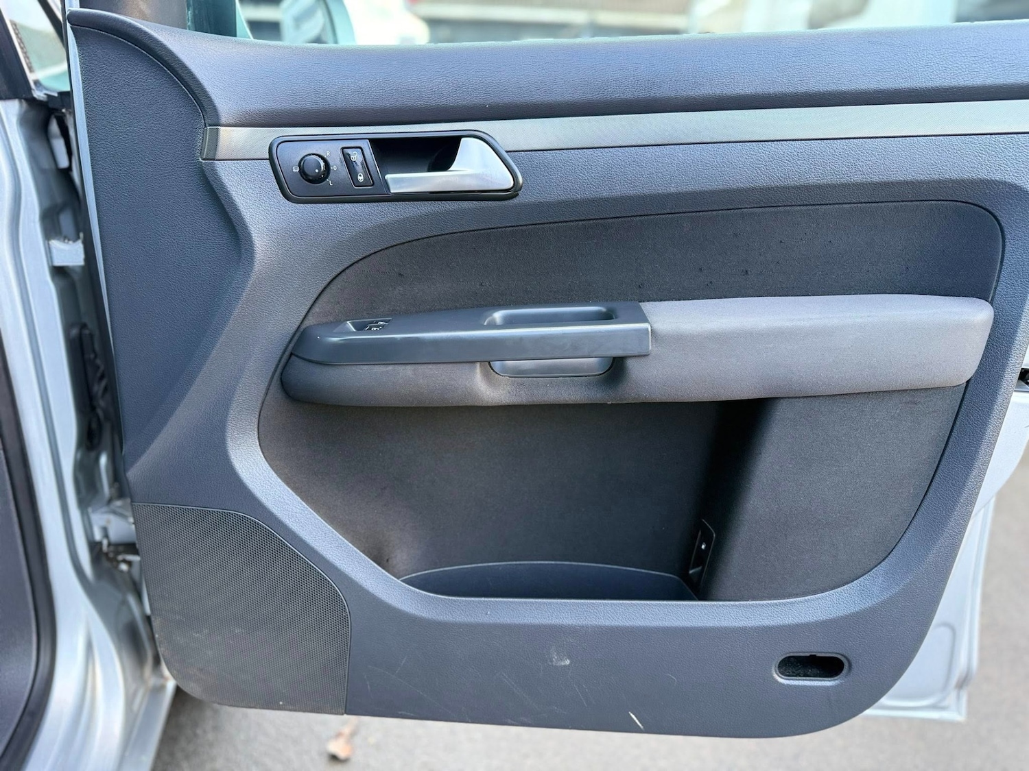 Used Volkswagen Touran 2007 for sale - 76906149: Photo 10