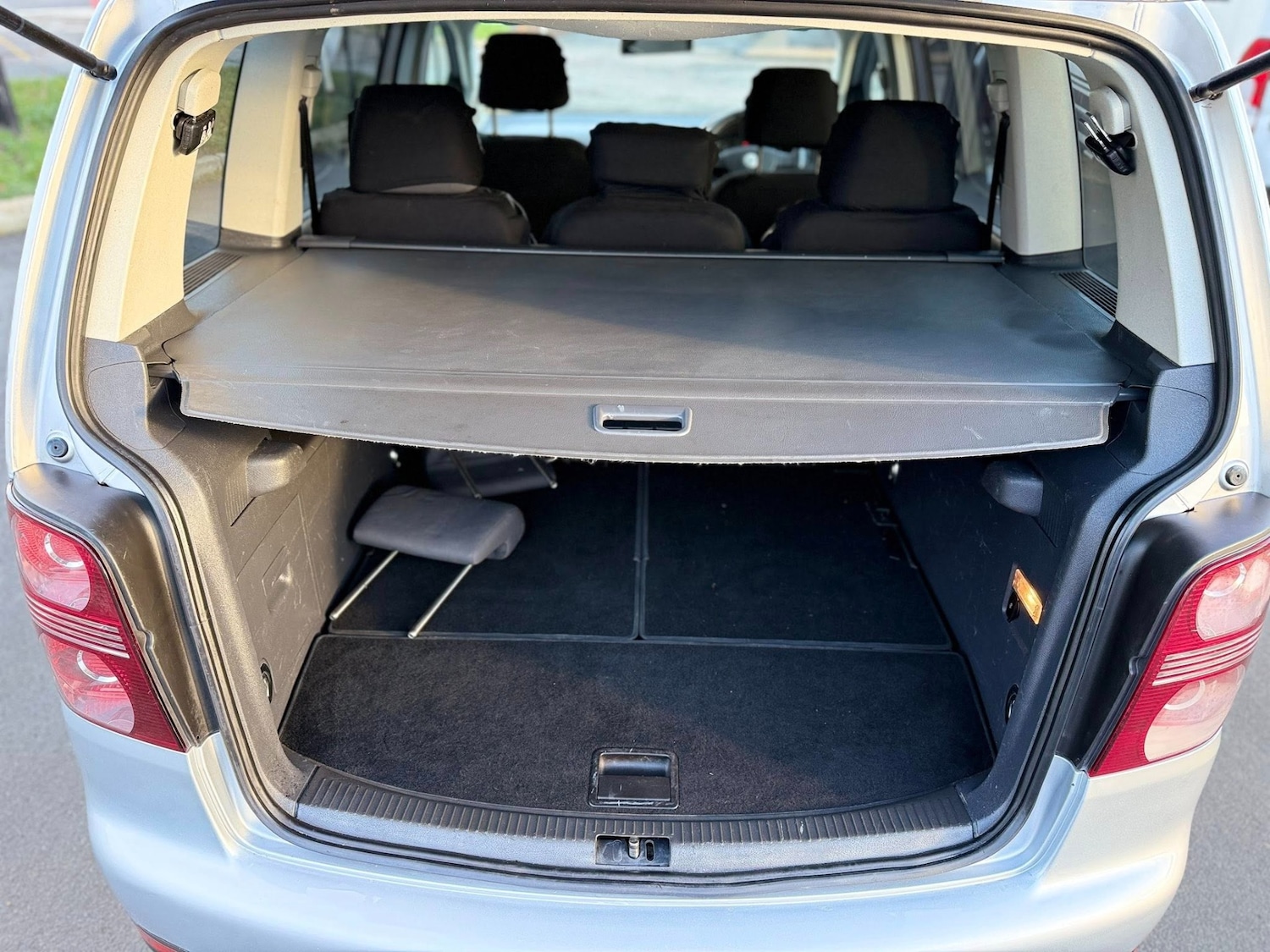 Used Volkswagen Touran 2007 for sale - 76906149: Photo 15