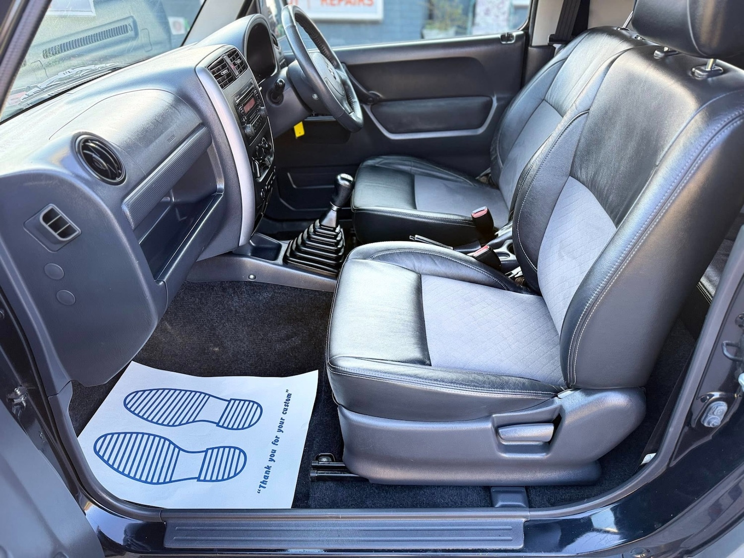 Used Suzuki Jimny 2010 for sale - 77045515: Photo 18