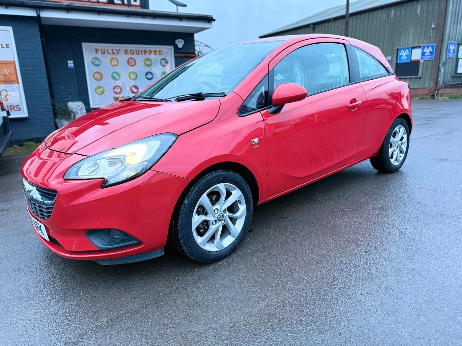 Used Vauxhall Corsa 2016 for sale - 76861912: Photo 1