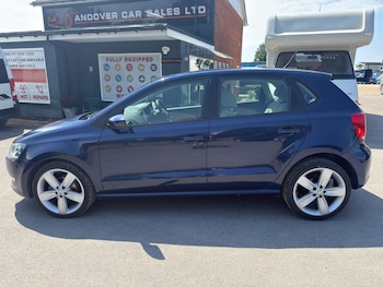 Used Volkswagen Polo 2010 for sale - 79017887: Photo