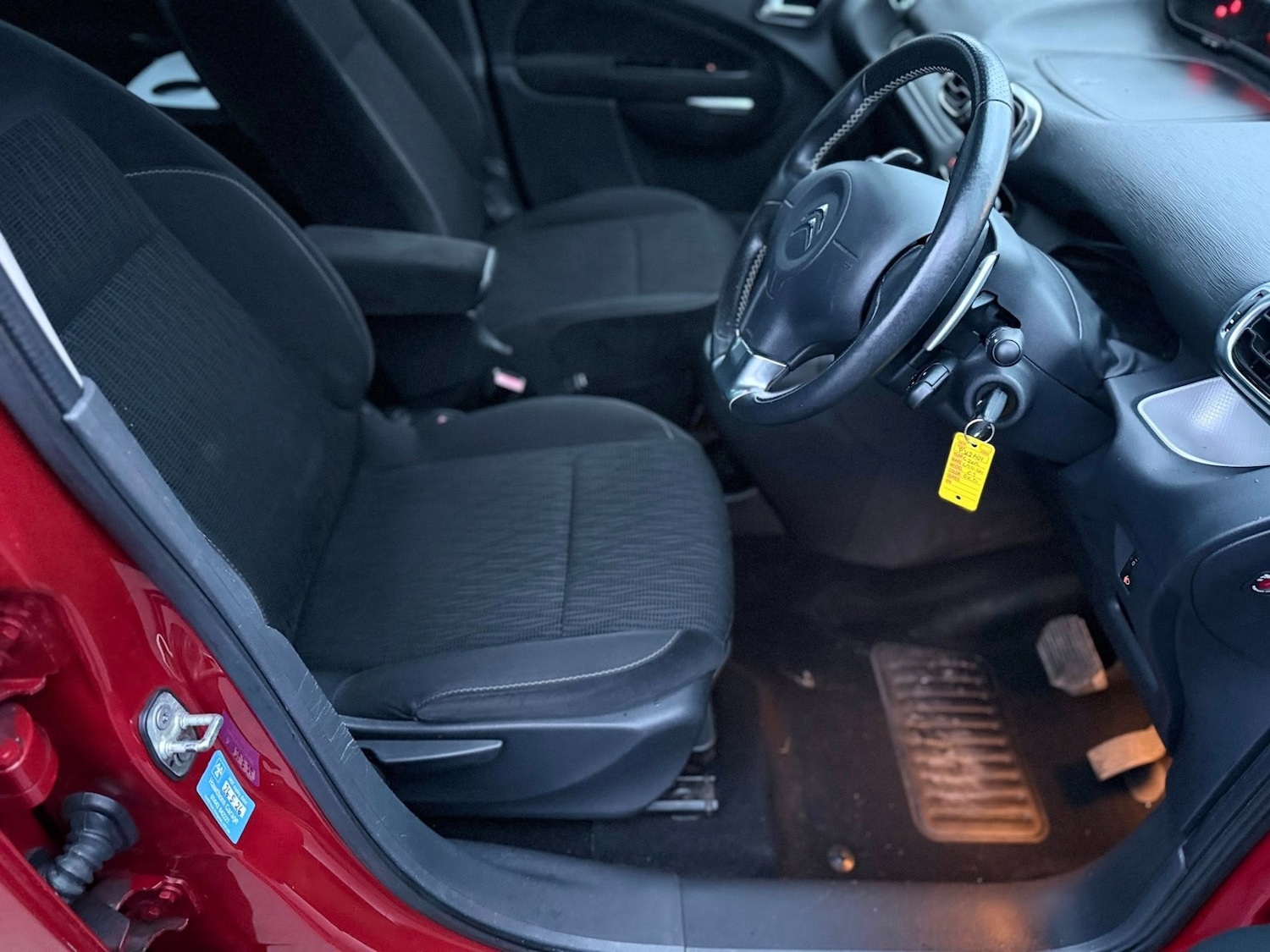 Used Citroen C3 Picasso 2012 for sale - 76948573: Photo 14