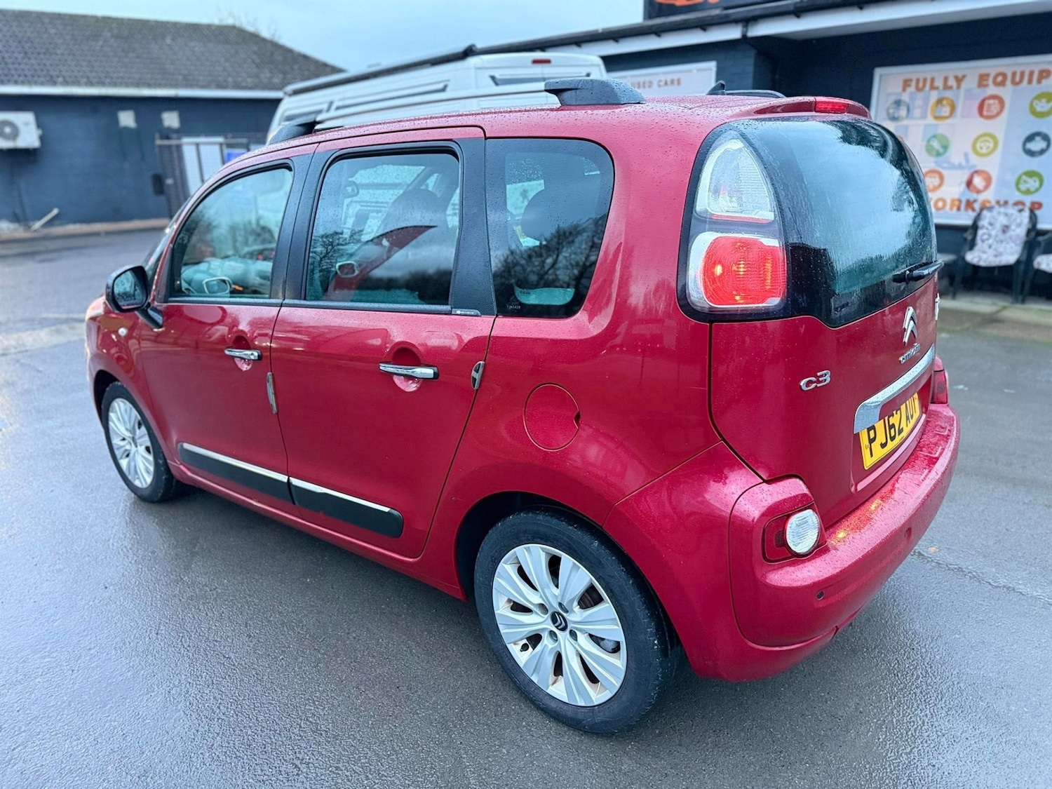 Used Citroen C3 Picasso 2012 for sale - 76948573: Photo 3