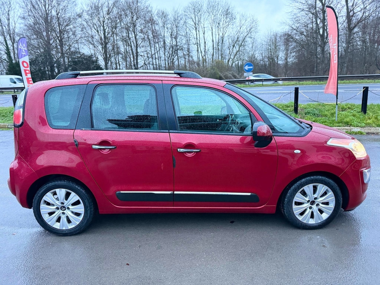 Used Citroen C3 Picasso 2012 for sale - 76948573: Photo 7
