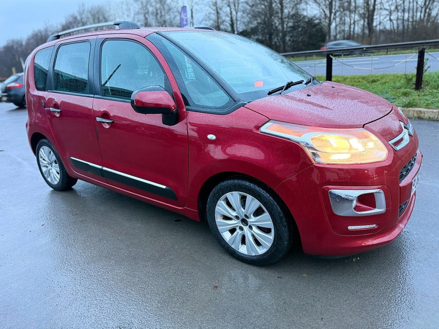 Used Citroen C3 Picasso 2012 for sale - 76948573: Photo 9
