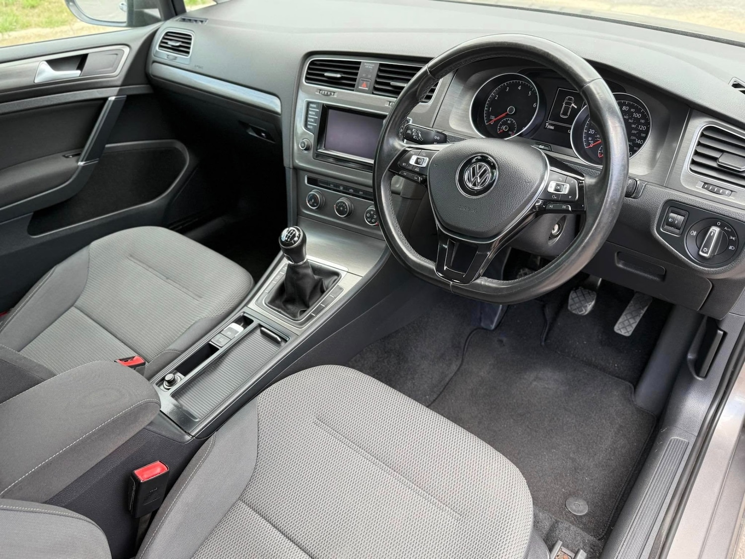 Used Volkswagen Golf 2013 for sale - 77789111: Photo 13