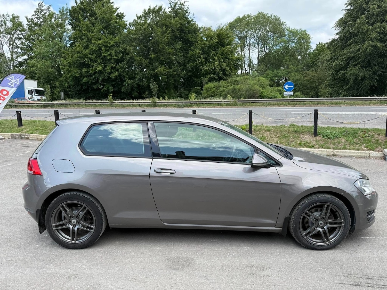 Used Volkswagen Golf 2013 for sale - 77789111: Photo 7