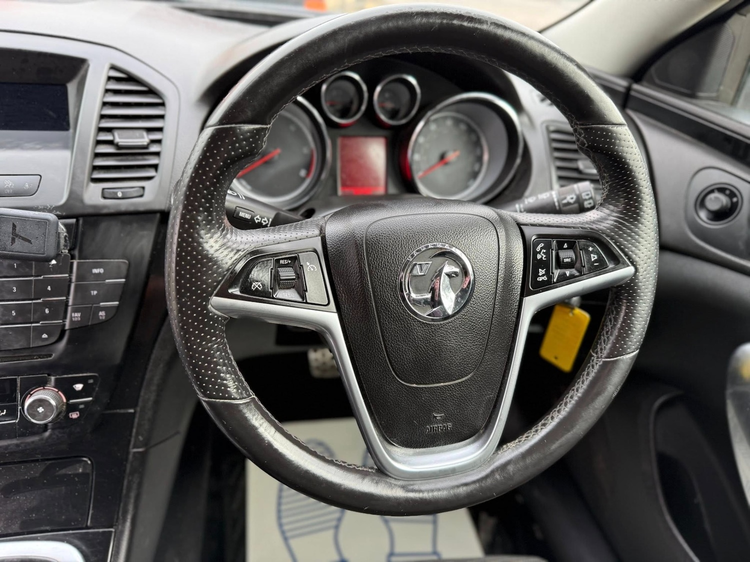 Used Vauxhall Insignia 2010 for sale - 77324762: Photo 19