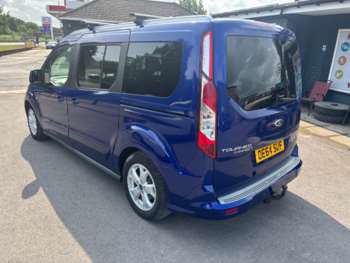 Used Ford Grand Tourneo Connect 2015 for sale - 74857274: Photo
