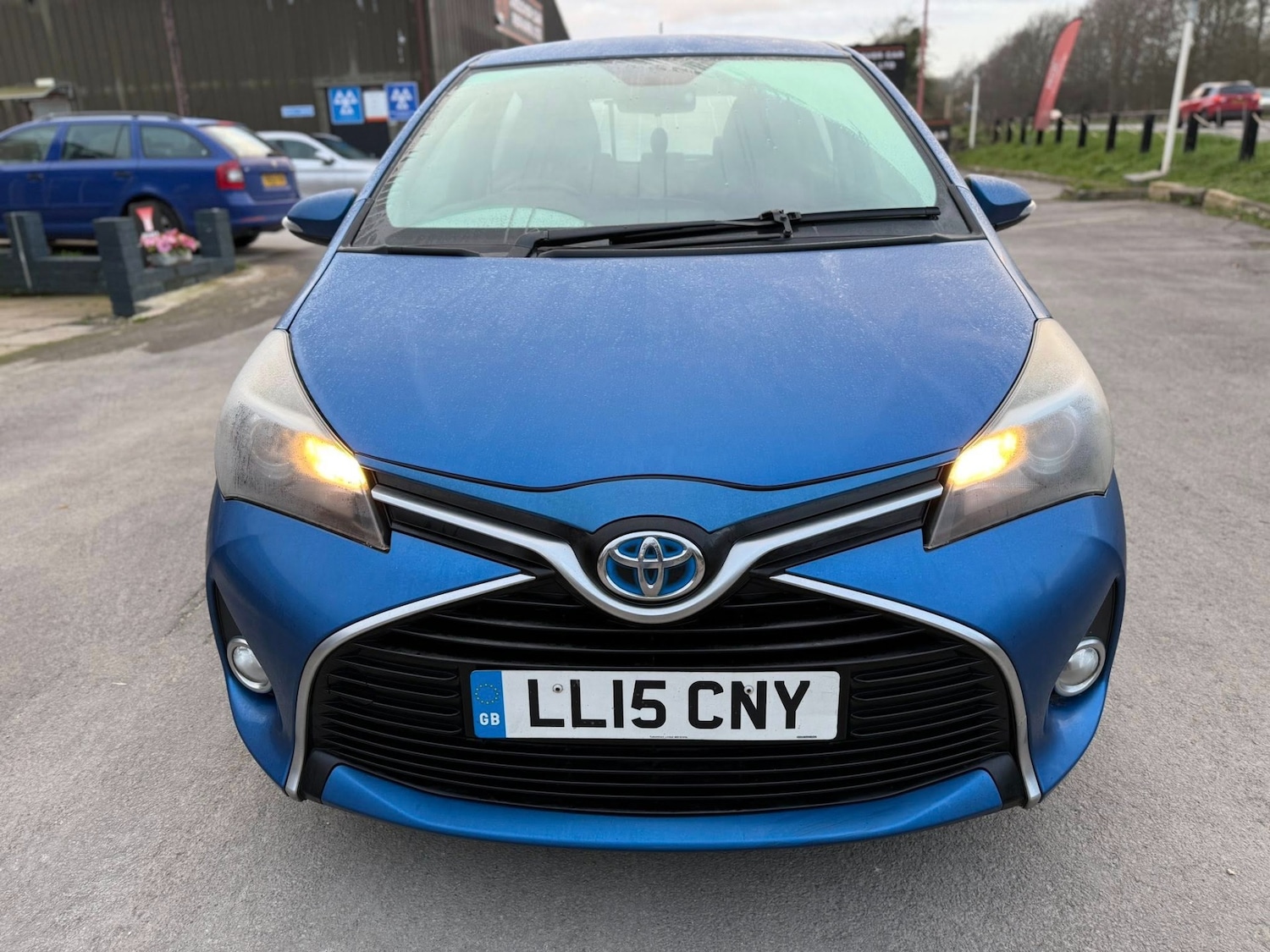 Used Toyota Yaris 2015 for sale - 77811111: Photo 10