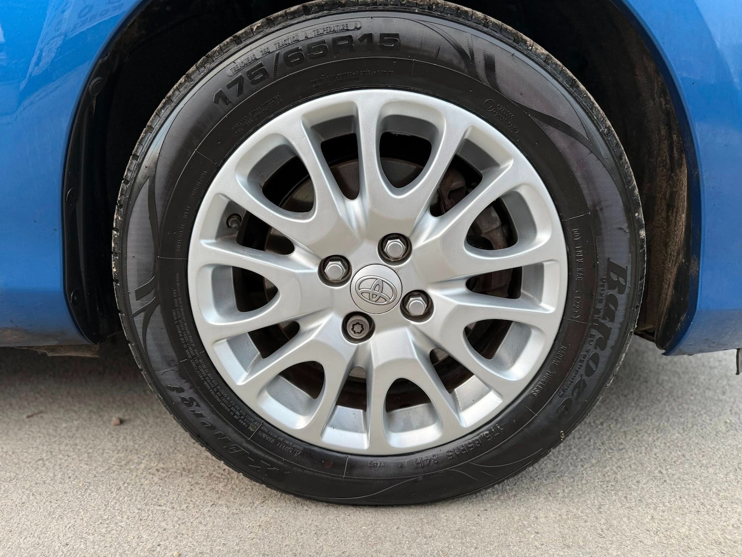 Used Toyota Yaris 2015 for sale - 77811111: Photo 11