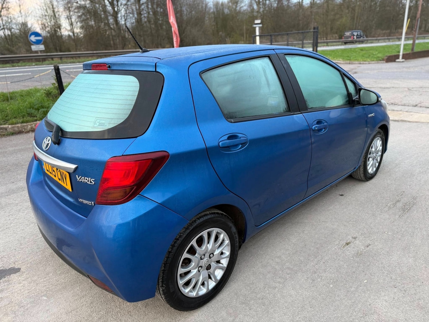 Used Toyota Yaris 2015 for sale - 77811111: Photo 6