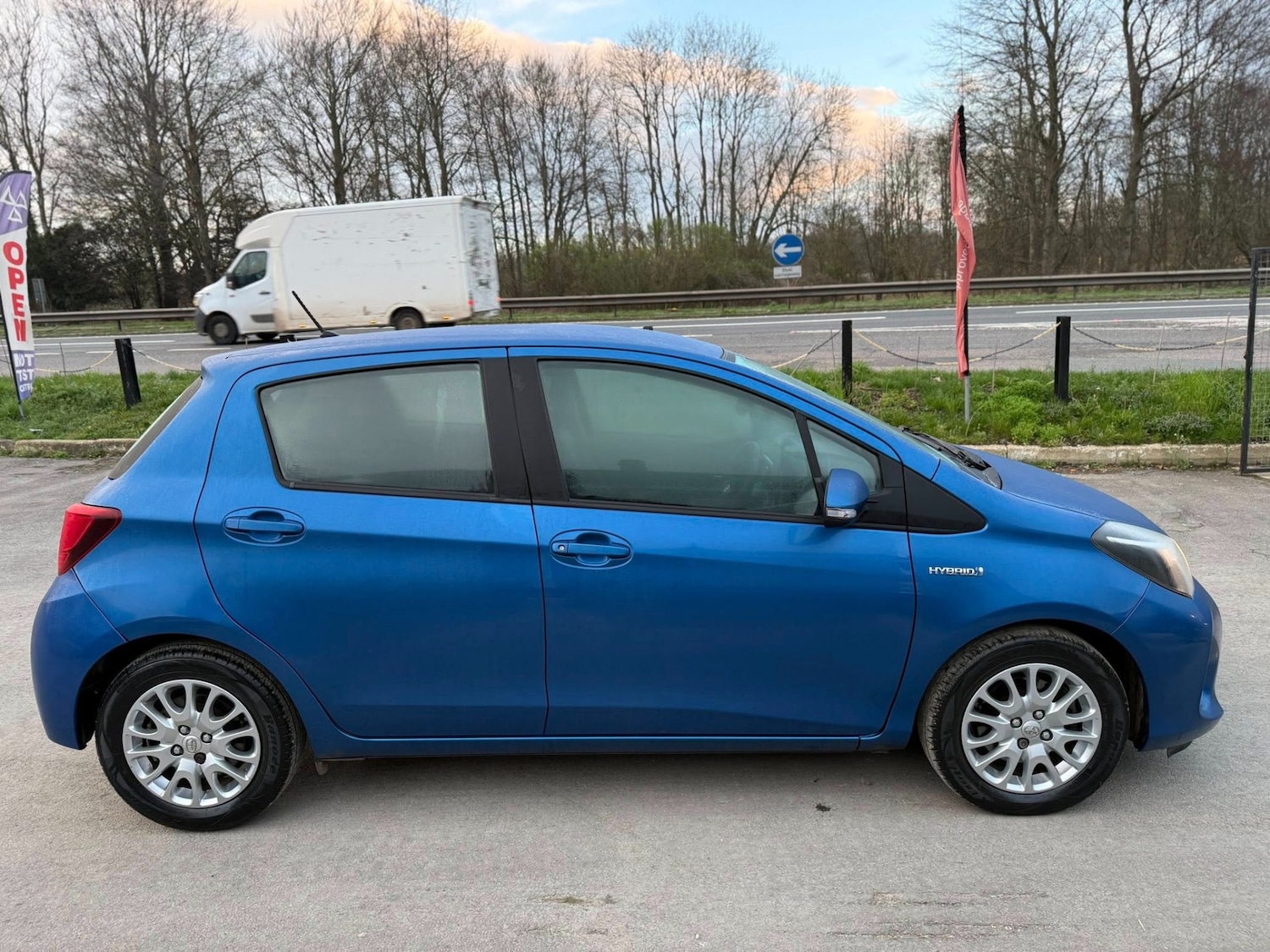 Used Toyota Yaris 2015 for sale - 77811111: Photo 7