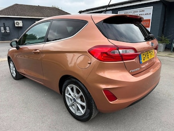 Used Ford Fiesta 2018 for sale - 78483004: Photo