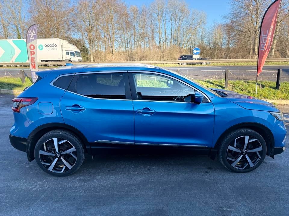 Used Nissan Qashqai 2017 for sale - 77093905: Photo 6