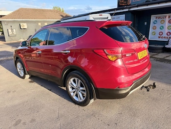 Used Hyundai Santa Fe 2015 for sale - 75713994: Photo
