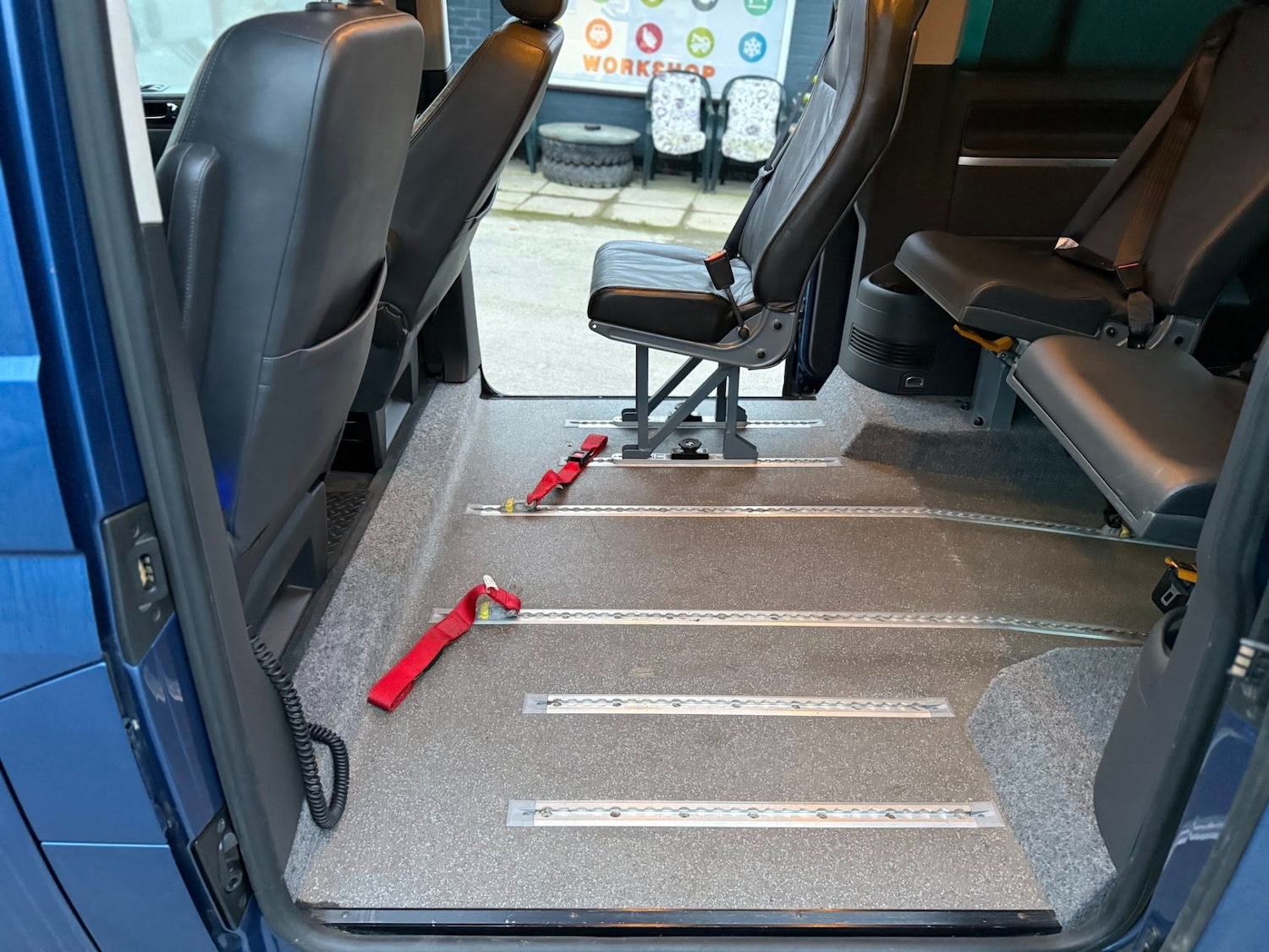 Used Volkswagen Caravelle 2013 for sale - 77742551: Photo 17