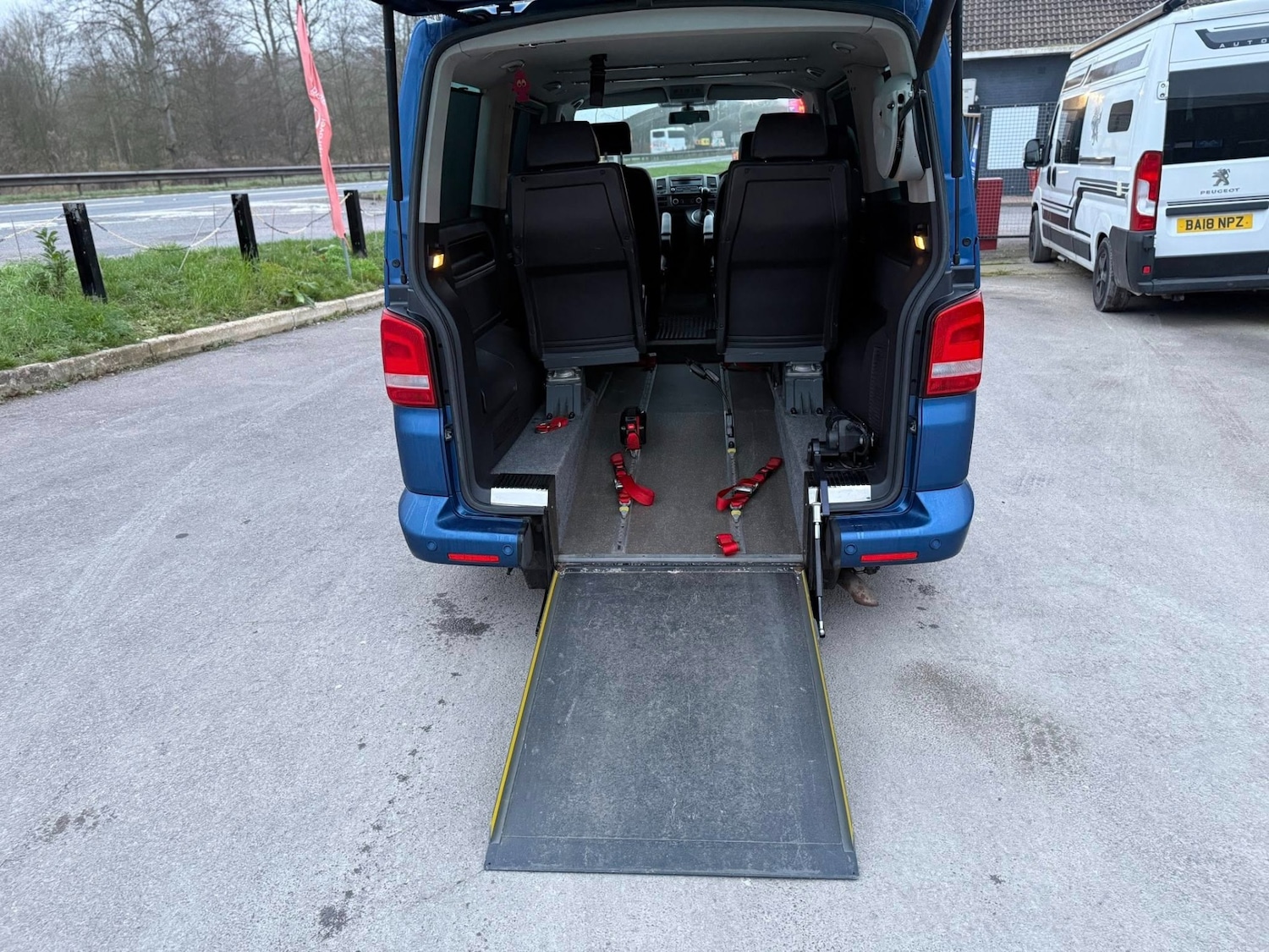 Used Volkswagen Caravelle 2013 for sale - 77742551: Photo 23