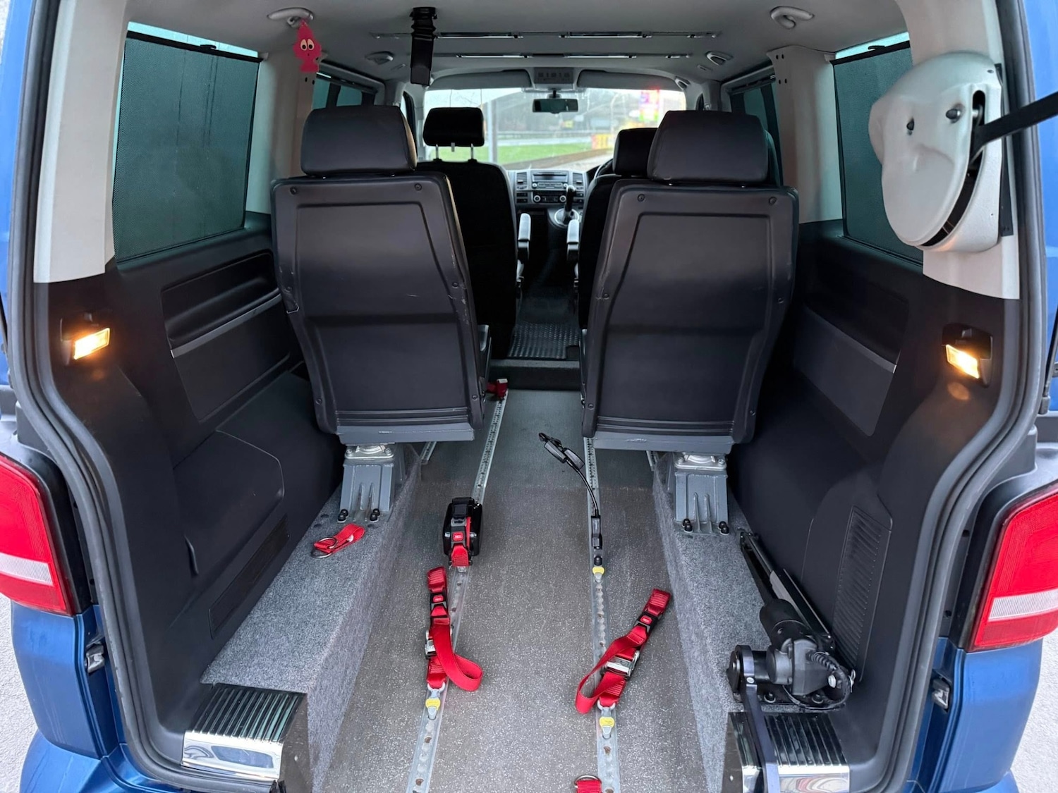 Used Volkswagen Caravelle 2013 for sale - 77742551: Photo 24