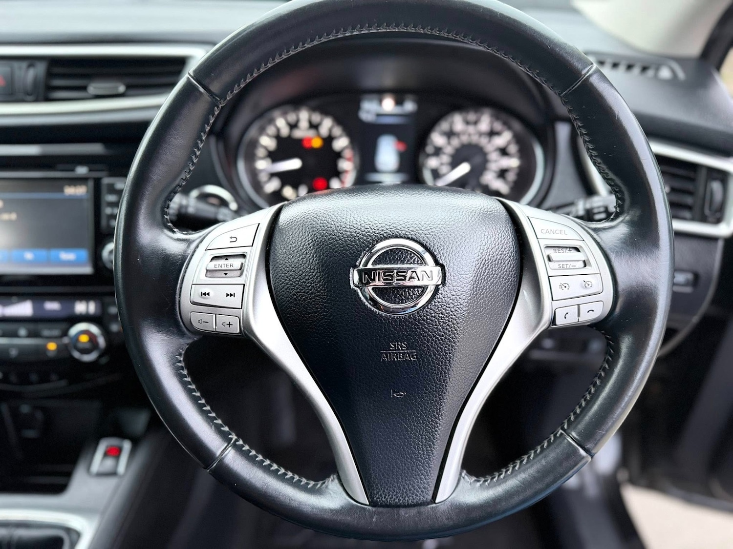 Used Nissan Qashqai 2015 for sale - 77036137: Photo 16