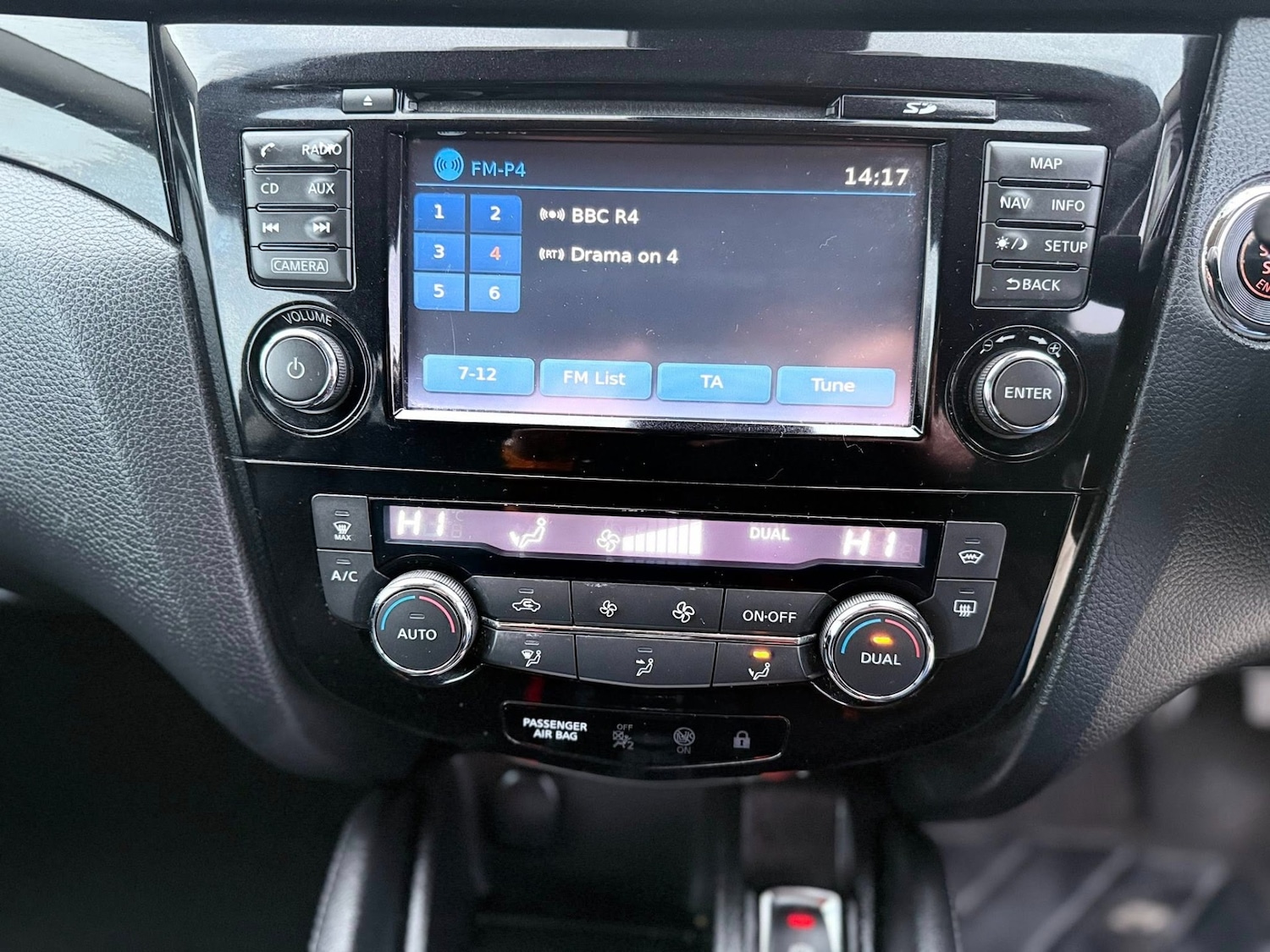 Used Nissan Qashqai 2015 for sale - 77036137: Photo 17