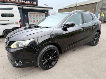 Used Nissan Qashqai 2015 for sale - 77036137: Photo