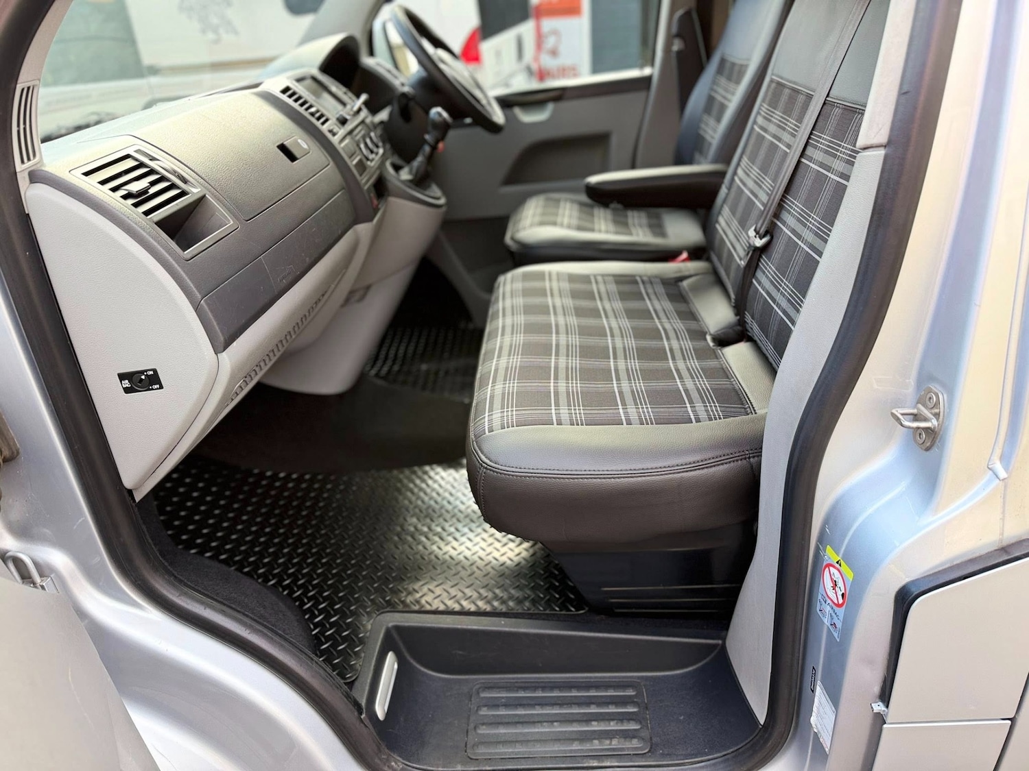 Used Volkswagen Transporter Shuttle 2012 for sale - 76905718: Photo 19