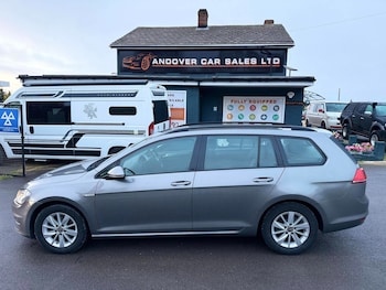 Used Volkswagen Golf 2014 for sale - 76516133: Photo