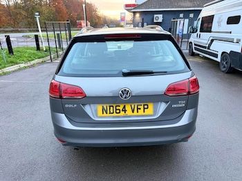 Used Volkswagen Golf 2014 for sale - 76516133: Photo