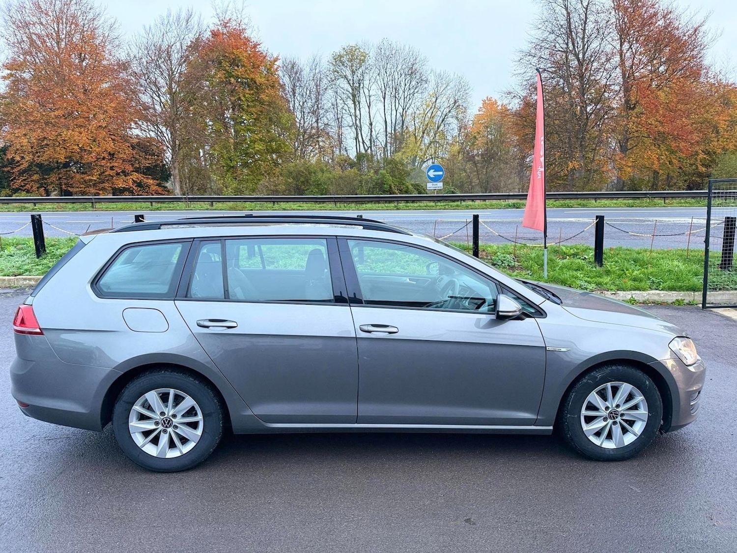 Used Volkswagen Golf 2014 for sale - 76516133: Photo 6