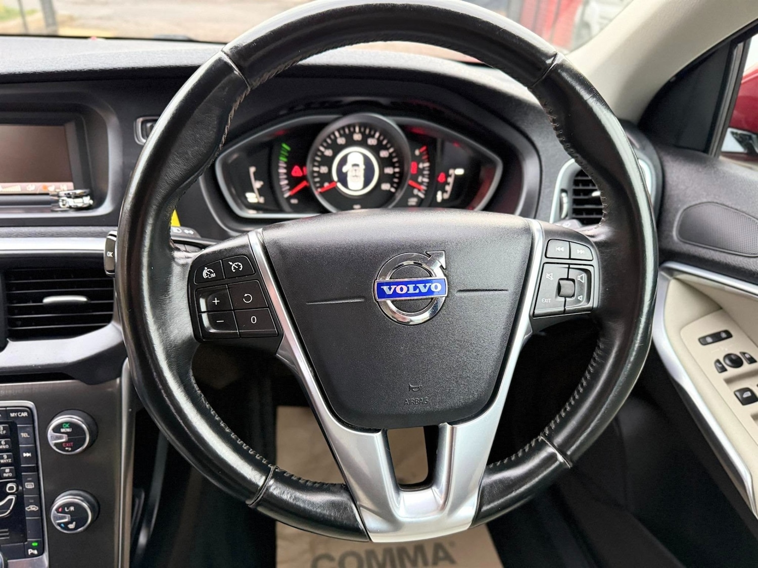 Used Volvo V40 2013 for sale - 76402282: Photo 22