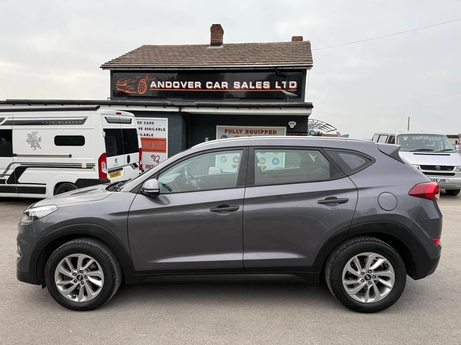 Used Hyundai TUCSON 2016 for sale - 76243593: Photo 2