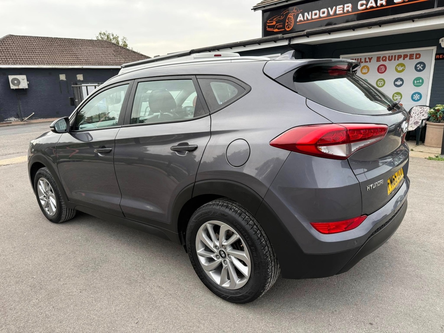 Used Hyundai TUCSON 2016 for sale - 76243593: Photo 3
