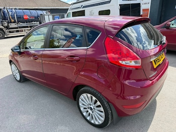 Used Ford Fiesta 2010 for sale - 78316275: Photo