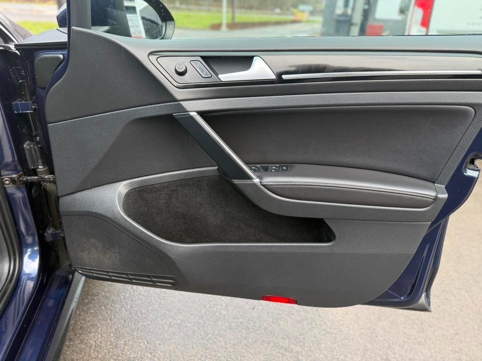 Used Volkswagen Golf 2015 for sale - 77220579: Photo 13