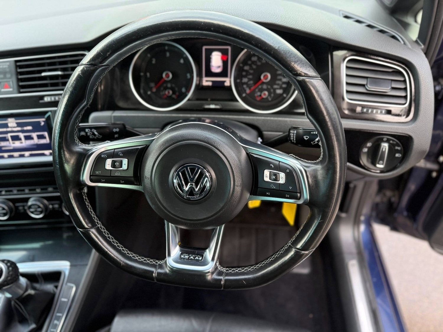 Used Volkswagen Golf 2015 for sale - 77220579: Photo 16